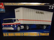 AMT 31819      --     U.S. Mail Ford C-900 Truck & Trailer   1:25