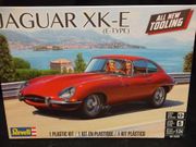 Revell 4509     --       Jaguar XK-E    1:24