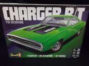 Revell 14561     --       '70 Dodge Charger R/T   1:25