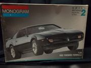 Monogram 2952      --      1992 Firebird Formula   1:24