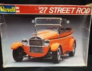 Revell 7238     --     '27 Street Rod  1:25  (rough box)