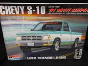 Monogram 4503     --     Chevy S-10 Custom Turbocharged AWD Drivetrain Pickup   1:25