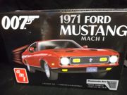 AMT 1187     --     "007" 1971 Ford Mustang Mach I   1:25