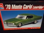 AMT 8271     --     '70 Monte Carlo Lowrider    1:25