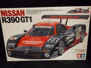 Tamiya 24192     --   Nissan R390 Gt1   1:24