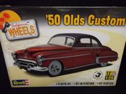 Revell 4022     --     '50 Olds Custom   1:25