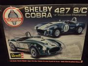 Revell 2828     --     Shelby Cobra 427 S/C   1:24