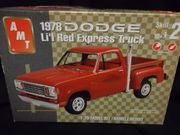 AMT 38248     --     1978 Dodge 'Li'l Red Express Truck'  1:25