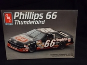 AMT 8754  #66 Phillips 66 thunderbird 1/25