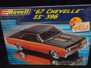 Revell 2183     --     '67 Chevelle SS 396    1:25