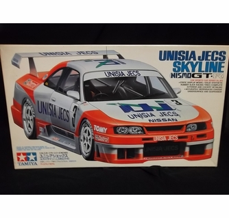 Tamiya 24165 -- Unisia Jecs Skyline Nismo GT-R 1:24