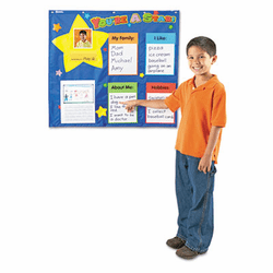 LRNLER2747 Star Student Pocket Chart, 28 x 28, Five Cards By LEARNING RESOURCES