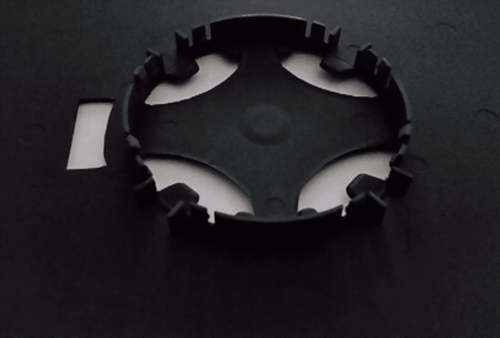 Cadillac Escalade 2010 Driver Side Mirror Glass Heated 