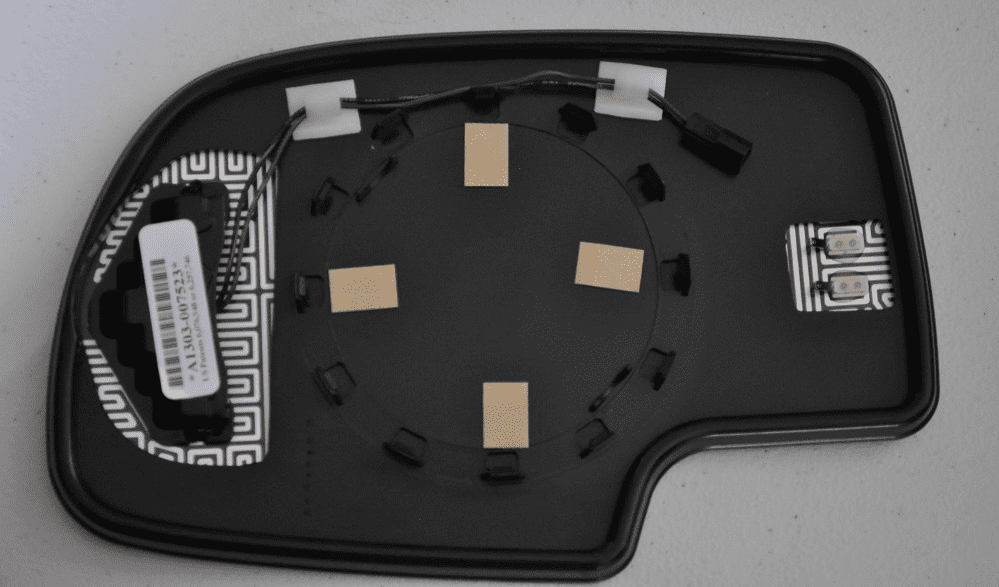 GMC Yukon 2004 2005 2006 Passenger Side Mirror Glass Heated Clip-On