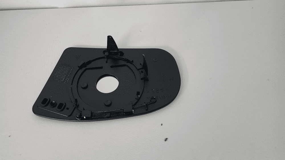 Mercedes-Benz C320 Passenger Side Mirror Glass W/Plate 2004 2005