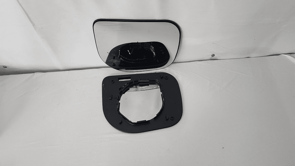 Nissan Pathfinder Armada Passenger Side Mirror Glass W/Plate 2004