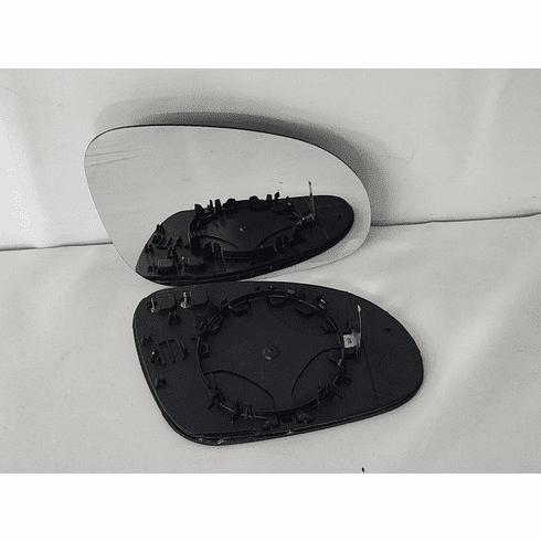Volkswagen Jetta Passenger Side Mirror Glass W/Plate 2013 2014