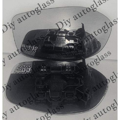 14-17 Honda Odyssey Passenger Side Heated Mirror Glass w/Backing Plate