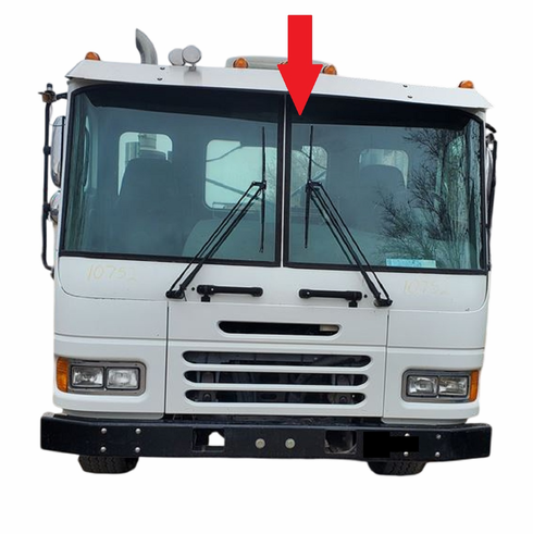 Front Windshield Glass Freightliner Cargo Cabover  2001-2008