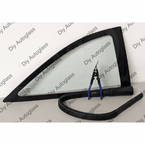 Quarter Glass Passenger Side Honda Civic 2001-2005 2 Door Coupe