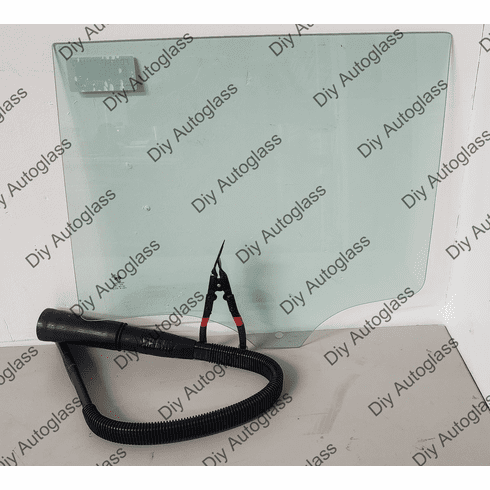 Rear Left Door Glass Mercedes Benz GLB 4 Door Utility 2020-2023