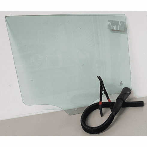 Rear Passenger Front Door Glass Mercedes Benz GLB 4 Door Utility 2020-2023, Solar, 1Hole