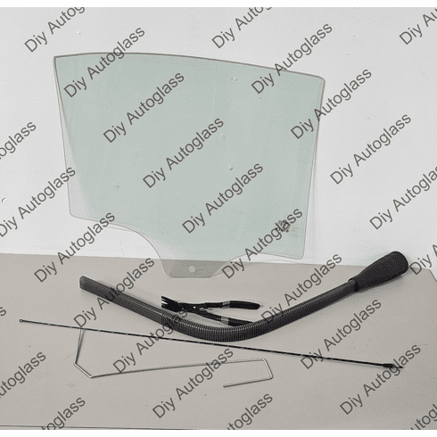 Rear Passenger Side Door Glass BMW 325 4 Door Sedan 2006