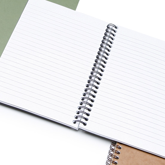 Cahier CLAIREFONTAINE Sans Spirales 17x22 96p Petits Carreaux 5x5 90g