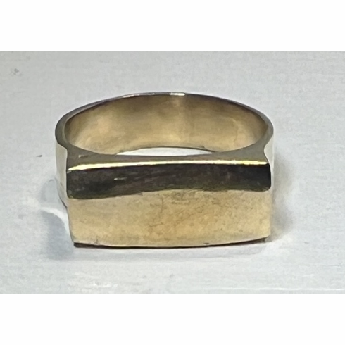 gold-bar-ring
