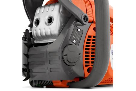 Husqvarna 435 Chainsaw with 40cc engine & 16 Bar/Chain