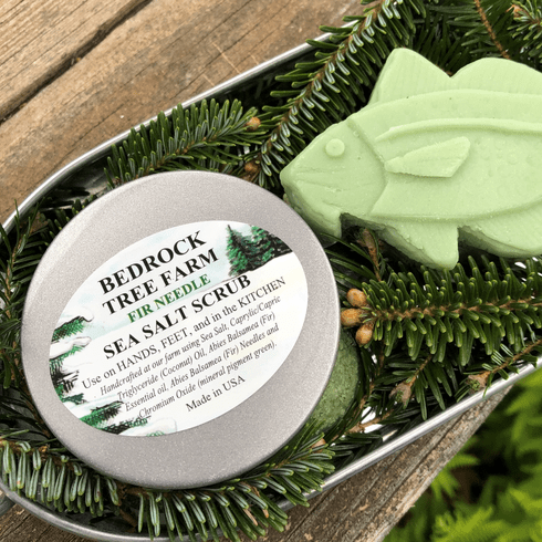 WORKS OUTDOORS GIFT TRAY