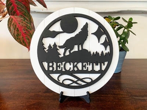 Custom Howling Wolf