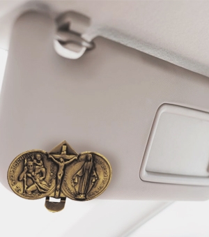 Travel Key Chains and Visor Clips