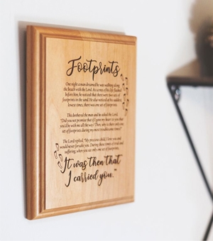 Wall Decor and Giffts