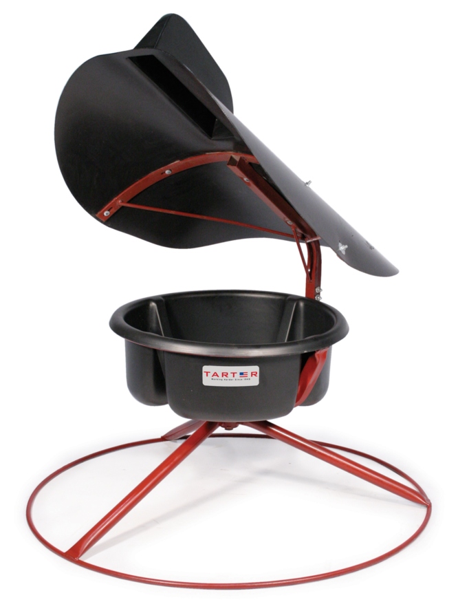 Twister Mineral Cattle Feeder