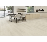 Gaia Nearwood La Moda