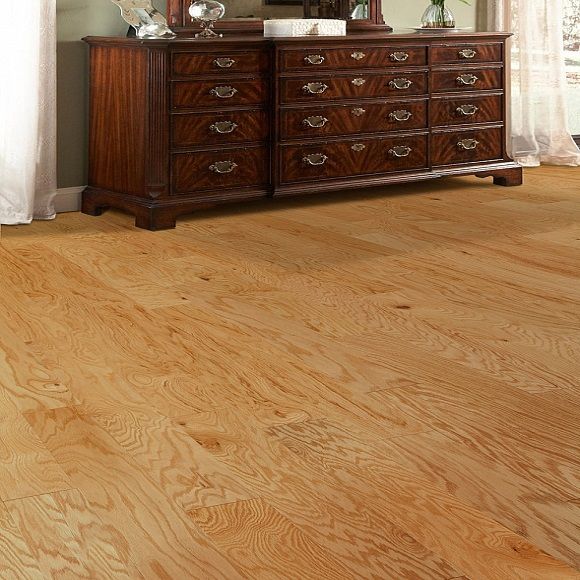 LM Flooring Town Square