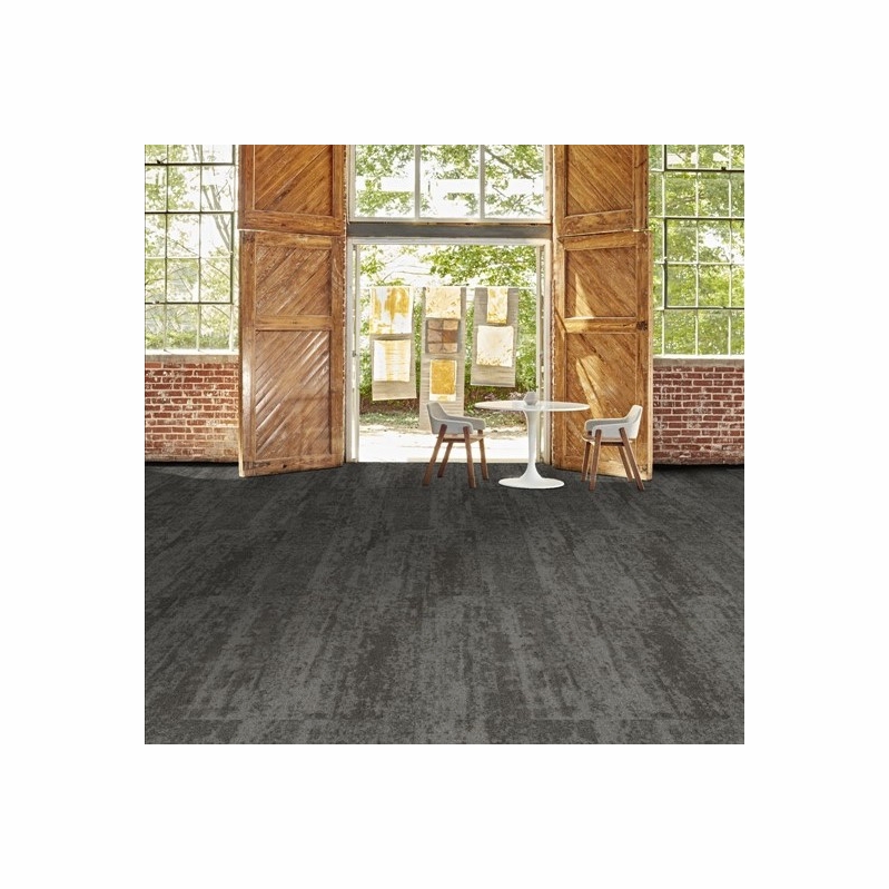 Patcraft React Metal Trace