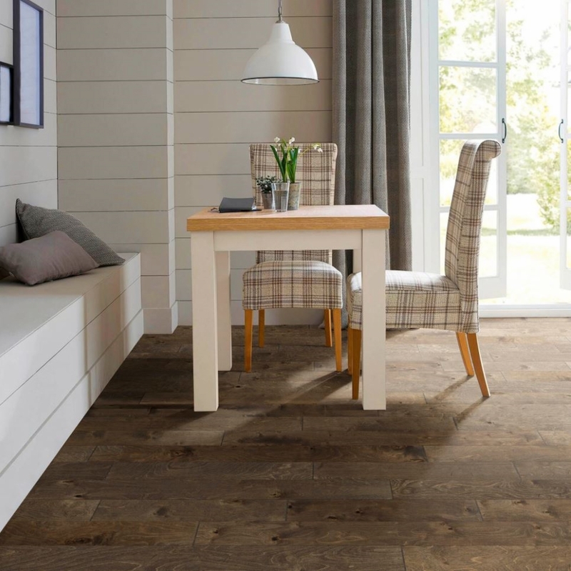 Prestige Country Reserve Suede
