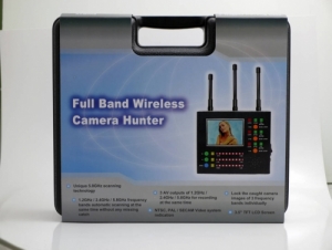 CD PRO Hidden Camera Detector Built in Monitor