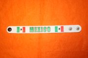 1 MEXICO WHITE COUNTRY FLAG WRIST BAND .... SOCCER ...NEW