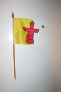 1 NUNAVUT CANADIAN PROVINCIAL FLAG 5" X 6" SMALL STICK FLAG ON 10" POLE .. NEW