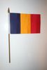 1 ROMANIA NATIONAL COUNTRY 4" X 6" SMALL STICK FLAG ON 10" POLE ... NEW