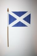 1 SCOTLAND ST ANDREWS CROSS NATIONAL COUNTRY 4" X 6" SMALL STICK FLAG ON 10" POLE .. NEW