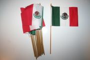 12 MEXICO NATIONAL COUNTRY FLAG 4" X 6" SMALL STICK FLAGS ON 10" POLE .. NEW