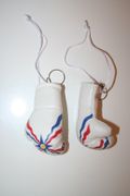 2 ASSYRIA COUNTRY FLAG MINIATURE BOXING GLOVE KEYCHAINS ... NEW