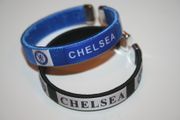 2 CHELSEA FC SOCCER FOOTBALL FLEXIBLE  BRACELETS WRISTBANDS  ... CHOOSE YOUR BLUE OR BLACK COLOR ... NEW