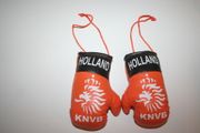 2 HOLLAND KNVB FIFA WORLD CUP SOCCER FOOTBALL MINIATURE BOXING GLOVES ... NETHERLANDS .. NEW