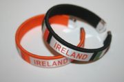 2 IRELAND COUNTRY FLAG FLEXIBLE C' BRACELETS WRISTBANDS ... CHOOSE YOUR COLOR ... SOCCER FOOTBALL ... NEW