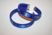 2 ITALIA BLUE FIFA WORLD CUP LOGO FLEXIBLE C BRACELETS WRISTBANDS .. ITALY SOCCER FOOTBALL .. NEW